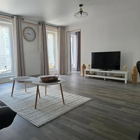 Apartamento Sedan, France *